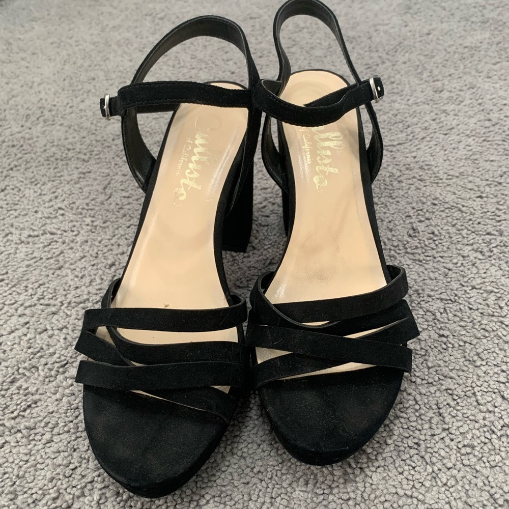 Callisto of California heels. Great condition and comfortable!